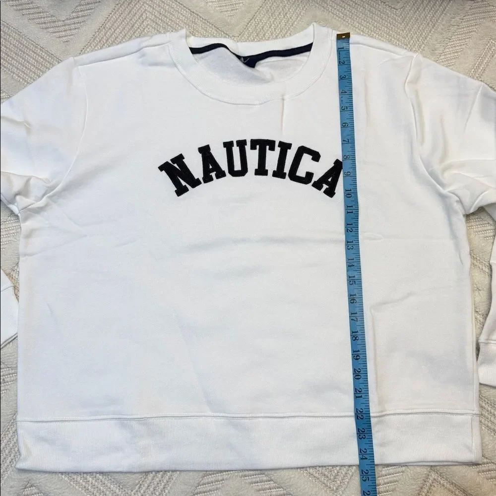 Nautica - White Crewneck with Black Lettering - Picture 7 of 8